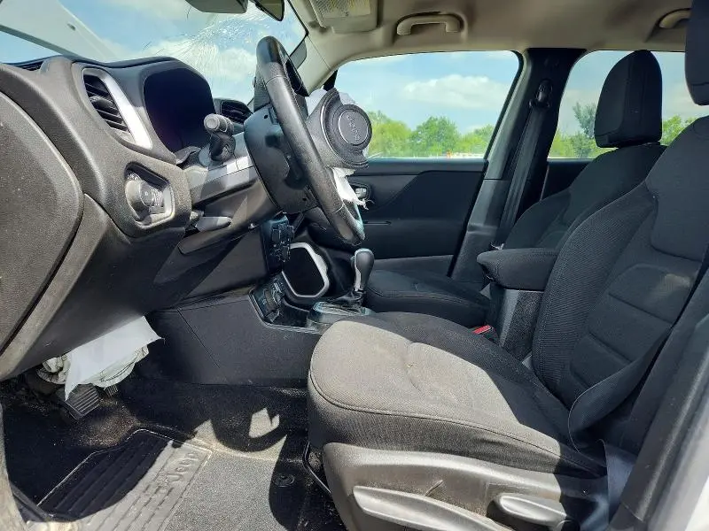 2019 JEEP RENEGADE LATITUDE  