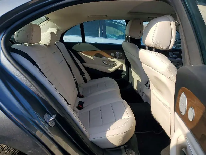 2018 MERCEDES-BENZ E 300 4MATIC  