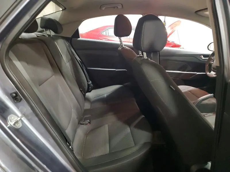 2018 HYUNDAI ACCENT SE  