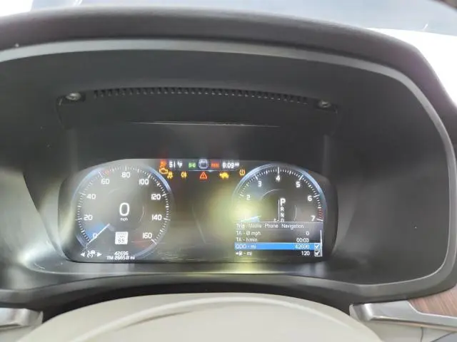 2020 VOLVO S60 T6 MOMENTUM  