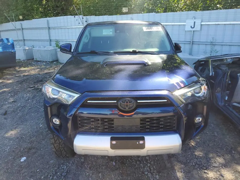 2021 TOYOTA 4RUNNER TRD OFF-ROAD  