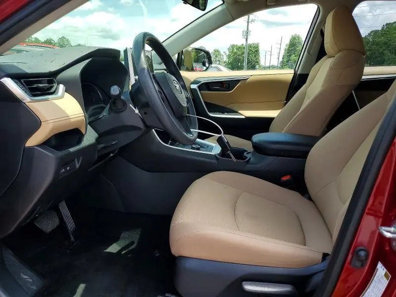 2023 TOYOTA RAV4 LE  