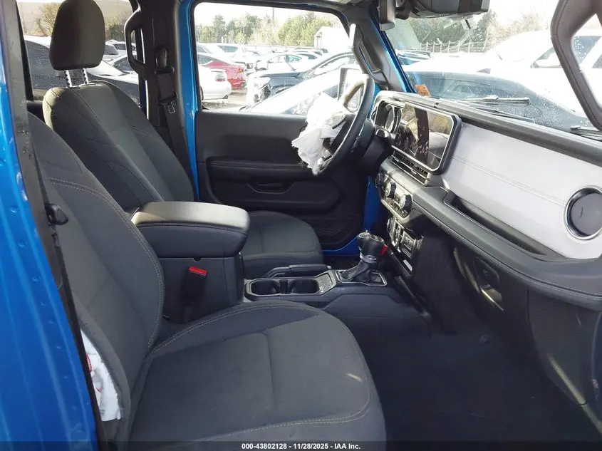 2024 JEEP WRANGLER 4-DOOR SAHARA 4X4