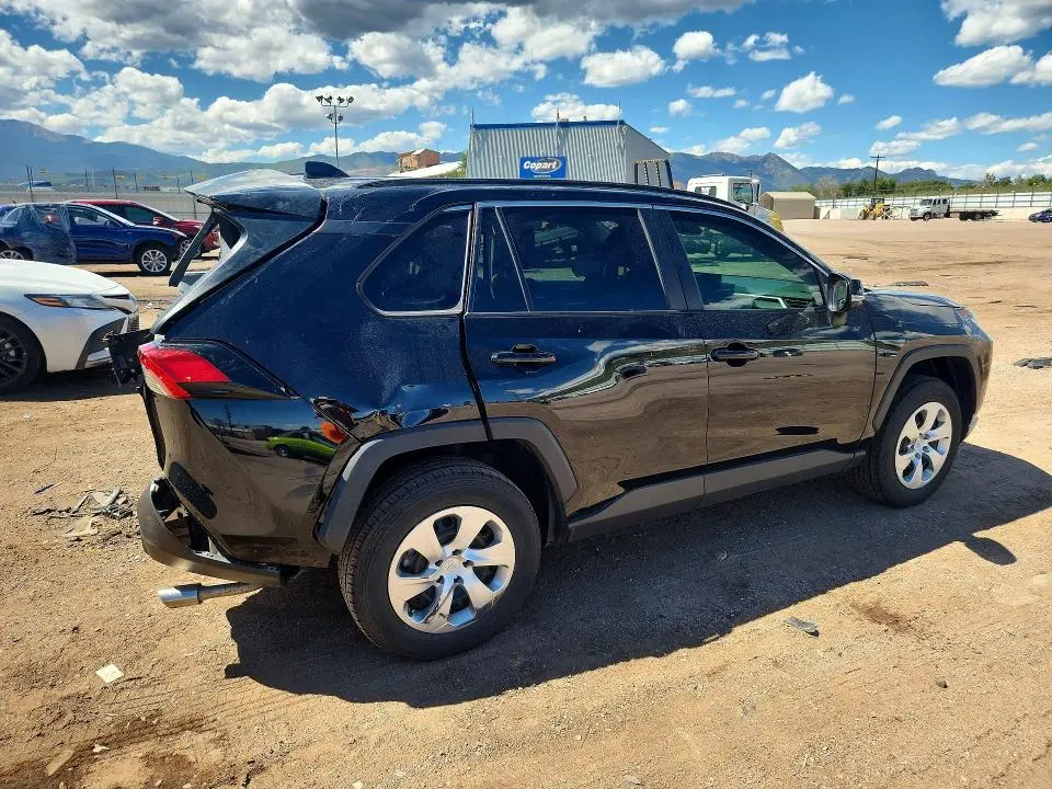 2021 TOYOTA RAV4 LE  