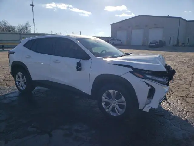 2024 CHEVROLET TRAX LS  