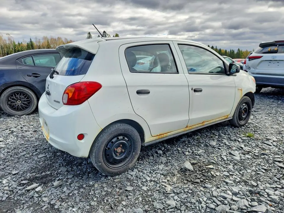 2015 MITSUBISHI MIRAGE DE  