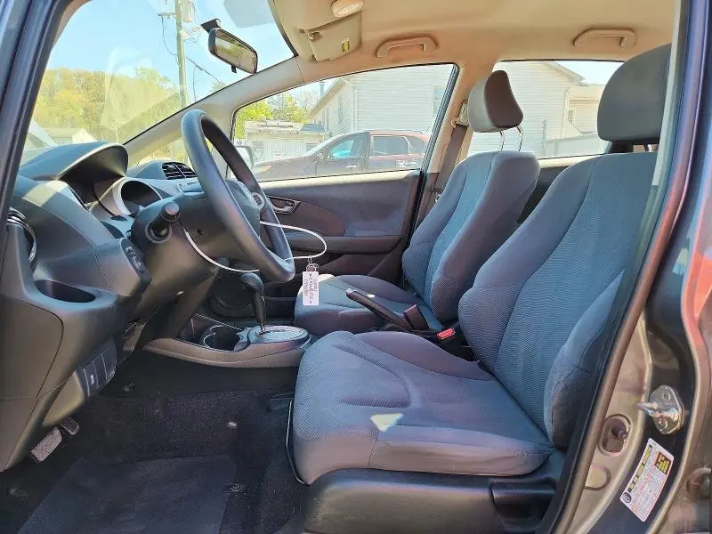 2012 HONDA FIT   