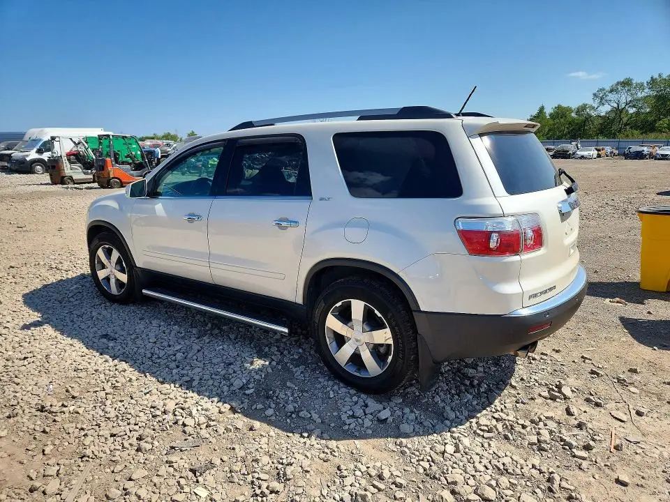 2011 GMC ACADIA SLT-1  