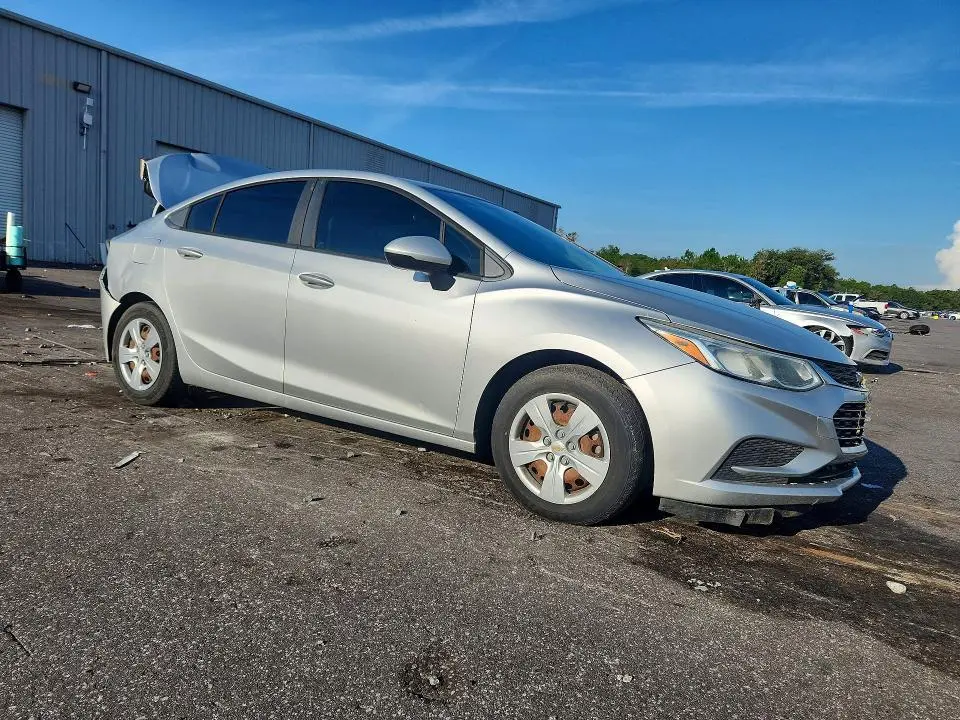 2017 CHEVROLET CRUZE LS  