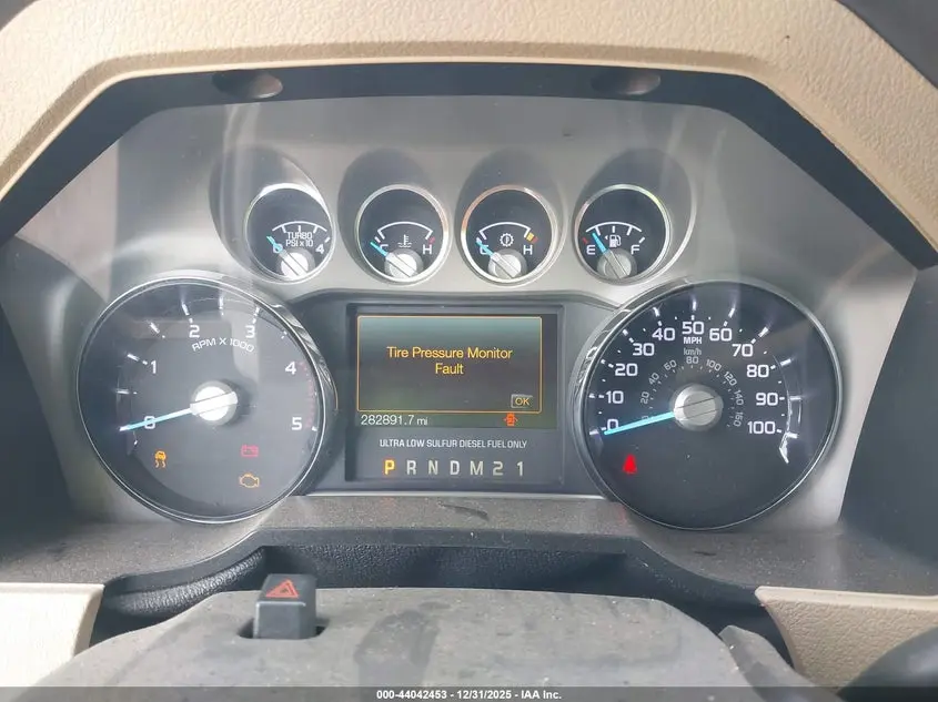 2011 FORD F-250 LARIAT