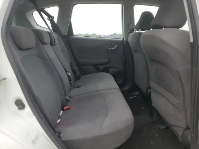 2010 HONDA FIT   