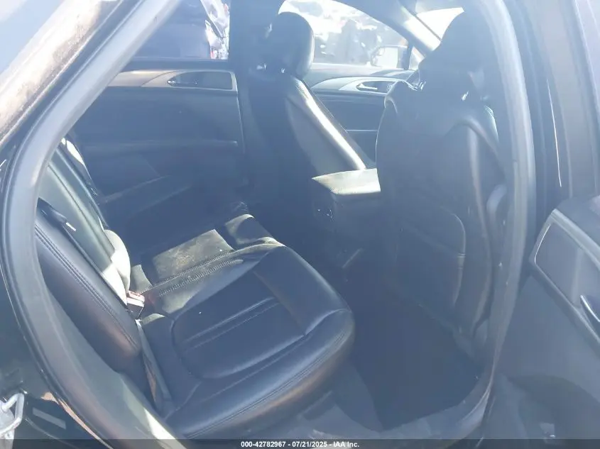 2018 LINCOLN MKZ PREMIERE