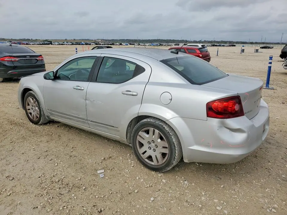 2012 DODGE AVENGER SE  