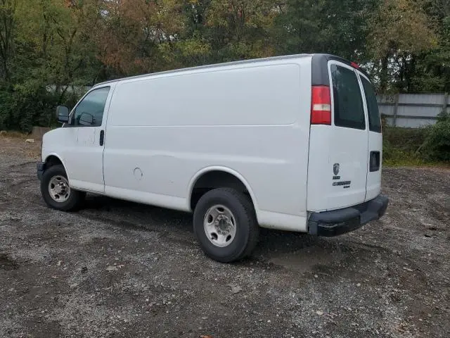 2011 CHEVROLET EXPRESS G2500   