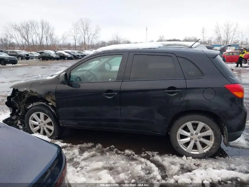 2014 MITSUBISHI OUTLANDER SPORT ES