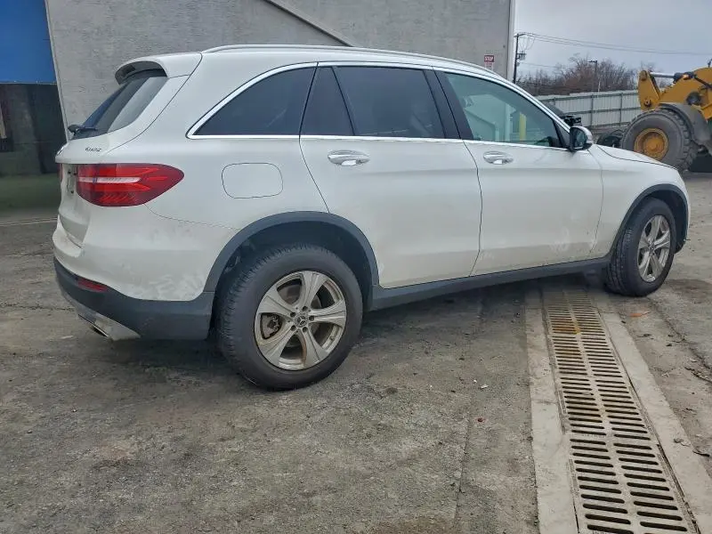 2017 MERCEDES-BENZ GLC 300 4MATIC  