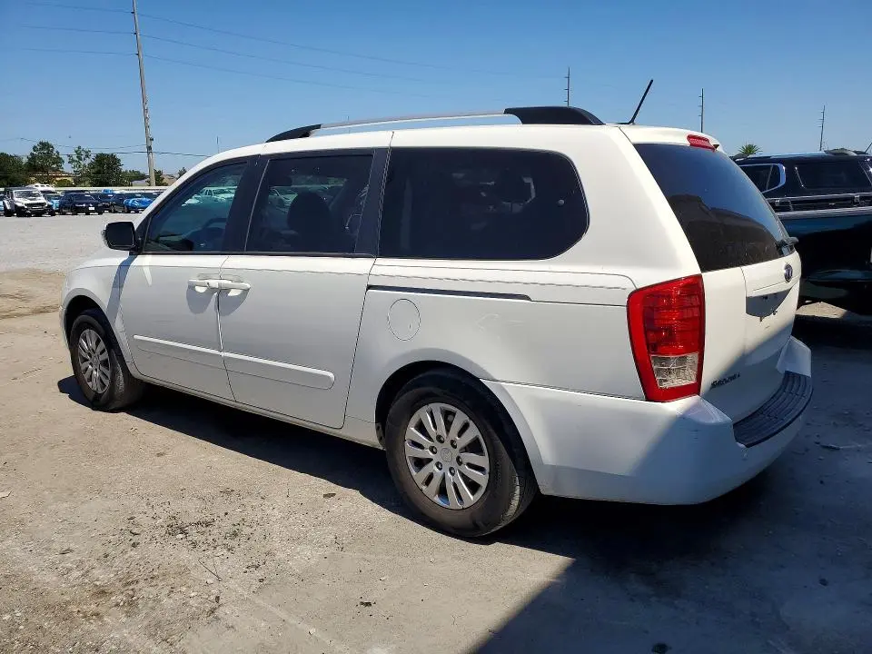 2012 KIA SEDONA LX  