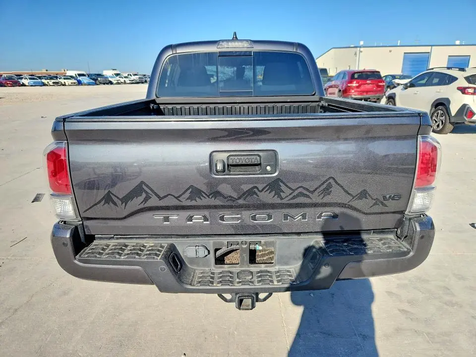 2021 TOYOTA TACOMA TRD OFF-ROAD  