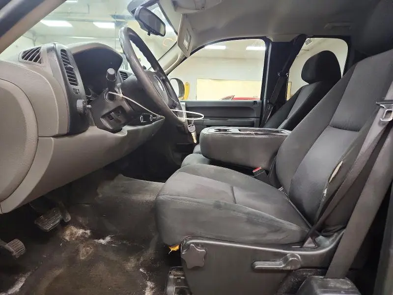 2010 CHEVROLET SILVERADO C1500 LS  