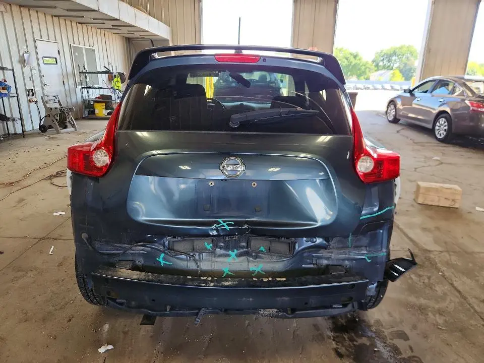 2013 NISSAN JUKE S  