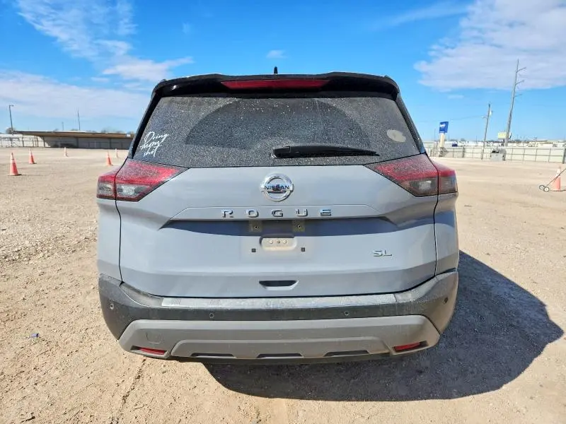 2021 NISSAN ROGUE SL  