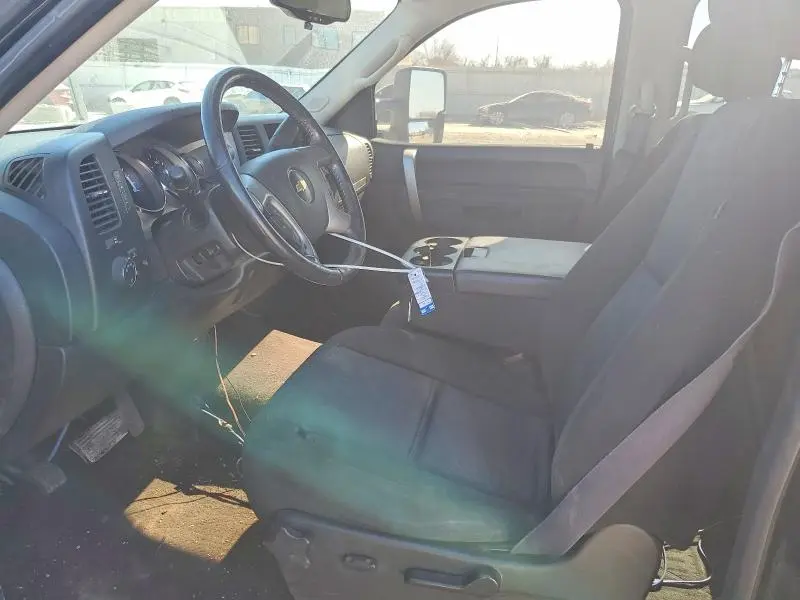 2011 CHEVROLET SILVERADO K1500 LT  