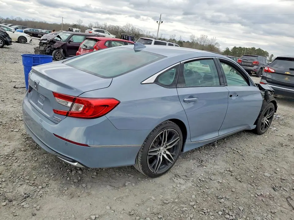 2021 HONDA ACCORD TOURING HYBRID  