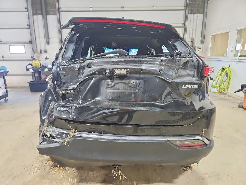 2021 TOYOTA VENZA LIMITED  