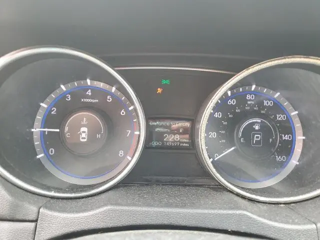 2011 HYUNDAI SONATA SE  