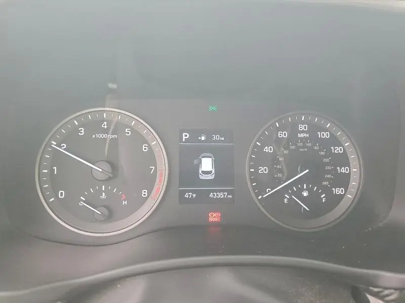 2021 HYUNDAI TUCSON SE  