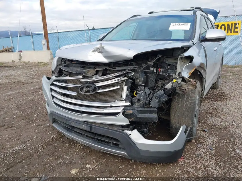 2016 HYUNDAI SANTA FE SE