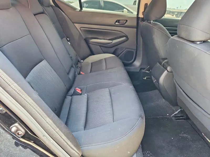 2024 NISSAN ALTIMA SV  