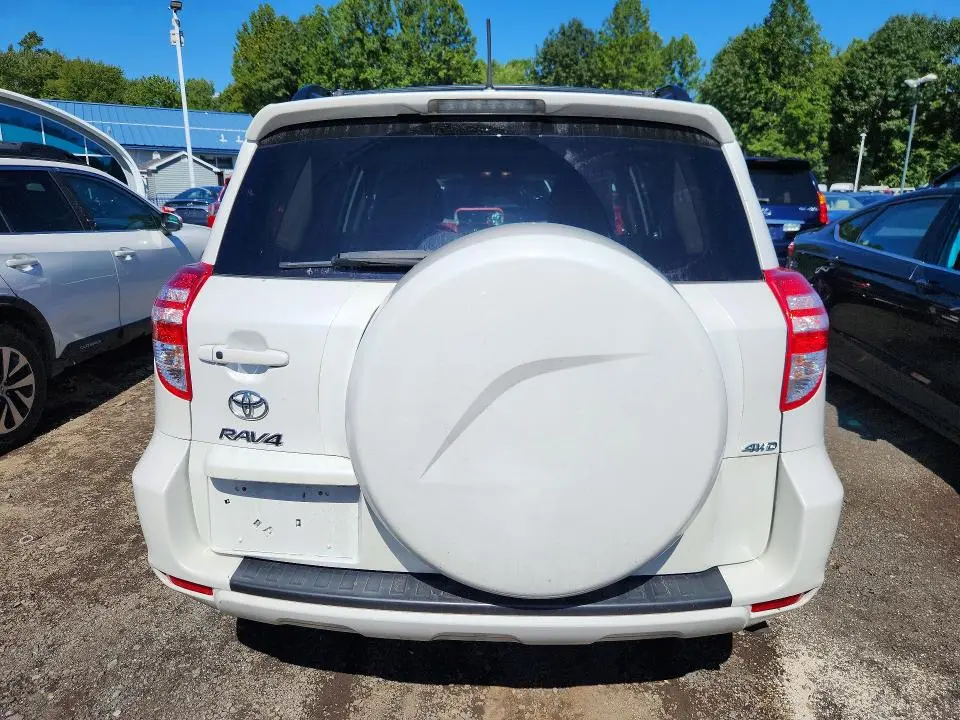 2012 TOYOTA RAV4 LIMITED  
