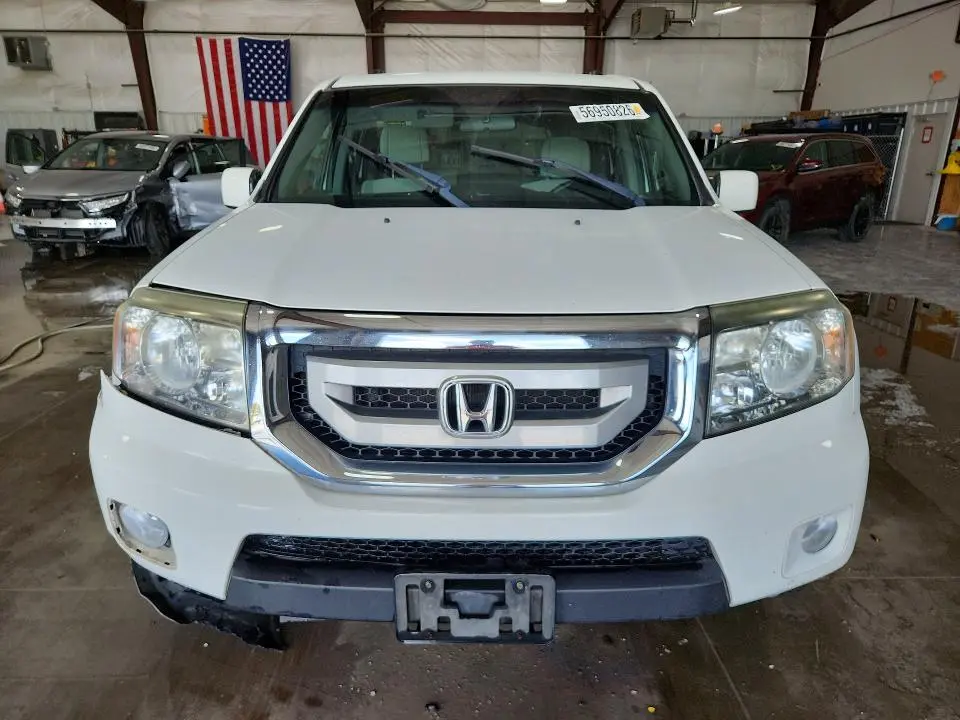 2011 HONDA PILOT EX  