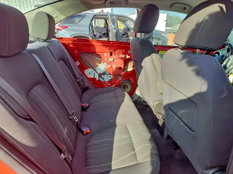 2017 CHEVROLET SONIC LT  