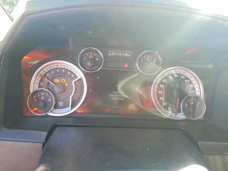 2013 RAM 1500 SPORT  