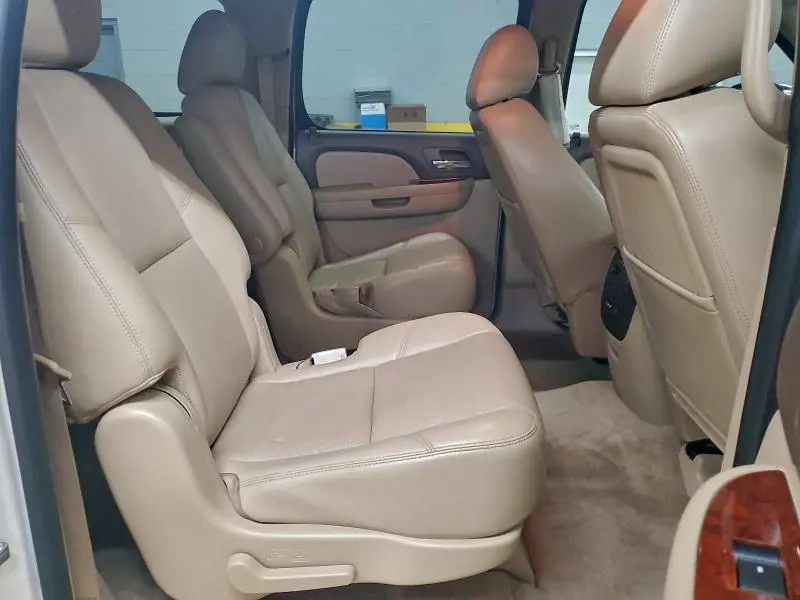 2014 CHEVROLET SUBURBAN K1500 LTZ  