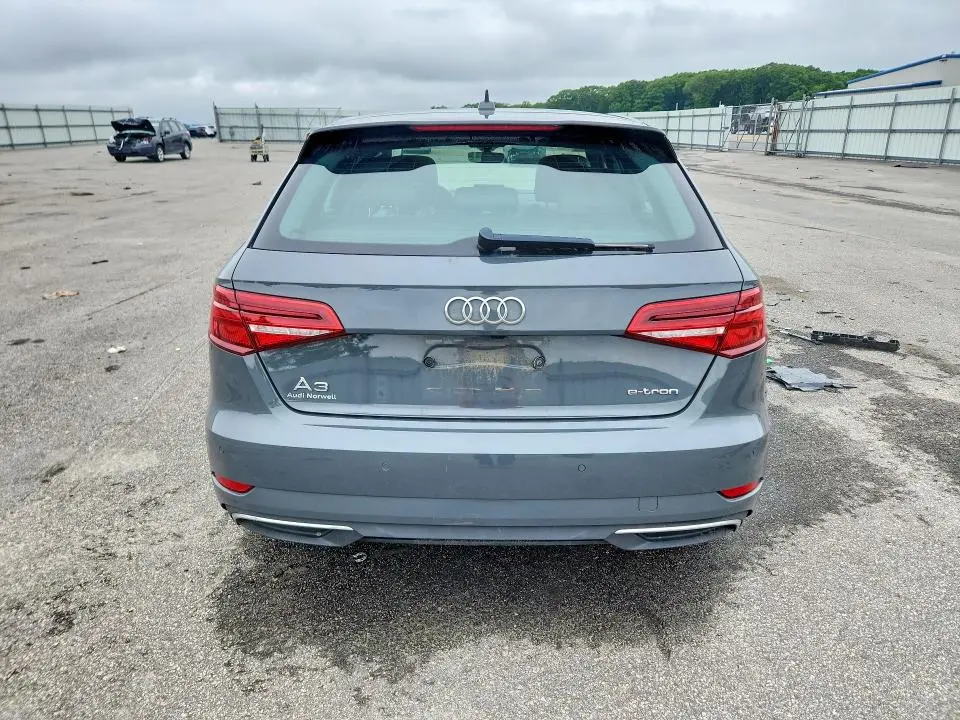 2018 AUDI A3 E-TRON PRESTIGE  