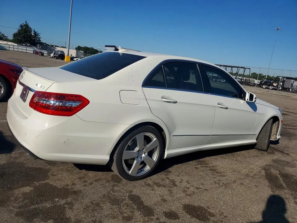2012 MERCEDES-BENZ E 550 4MATIC  