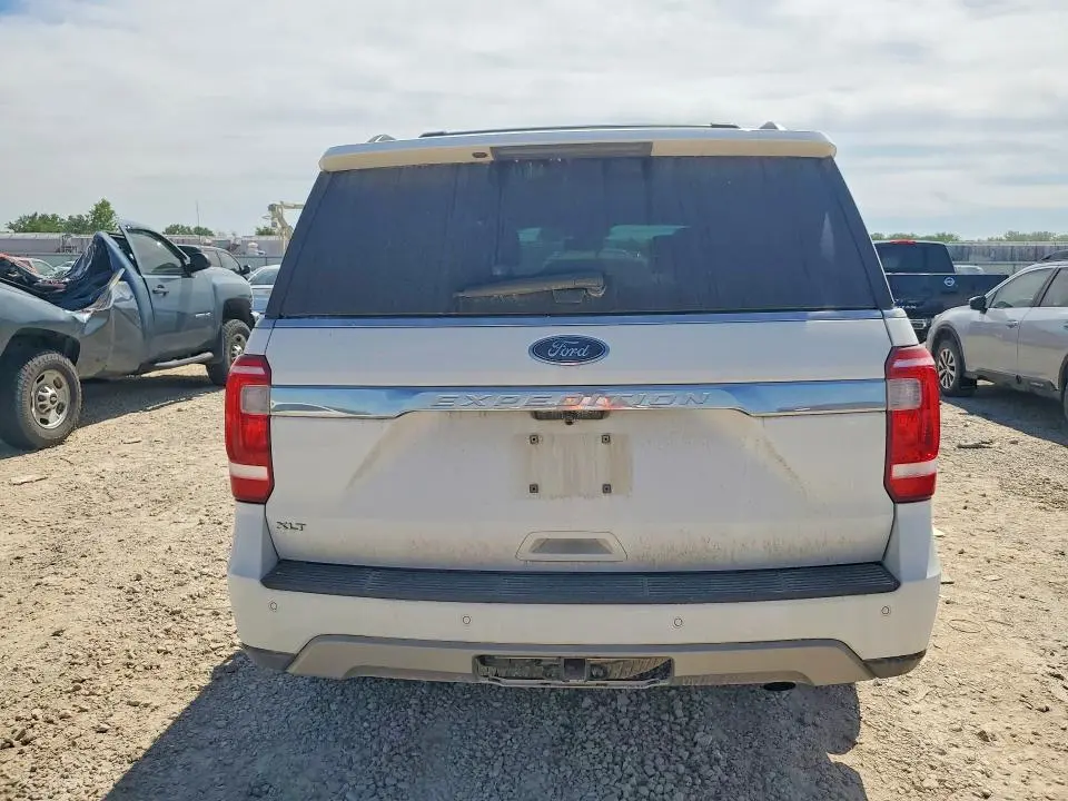 2021 FORD EXPEDITION XLT  