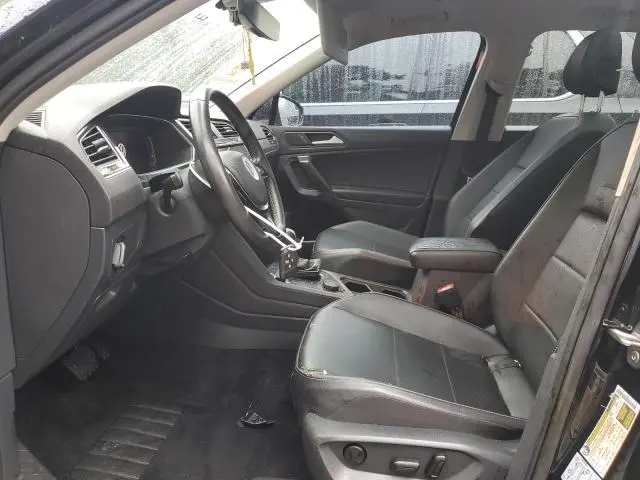 2021 VOLKSWAGEN TIGUAN SE  