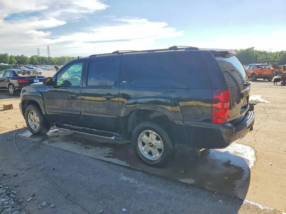 2012 CHEVROLET SUBURBAN K1500 LT  