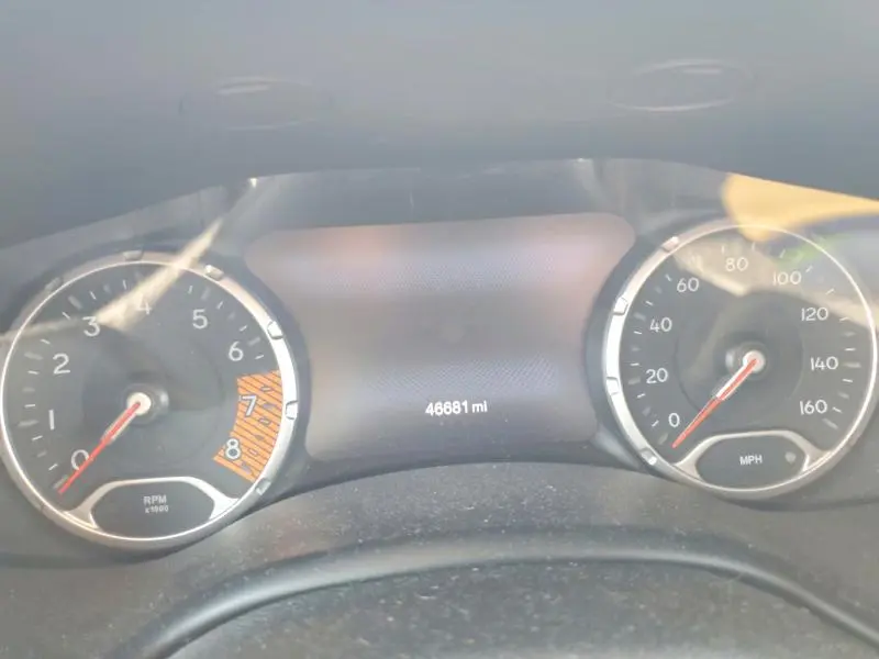 2021 JEEP RENEGADE LATITUDE  