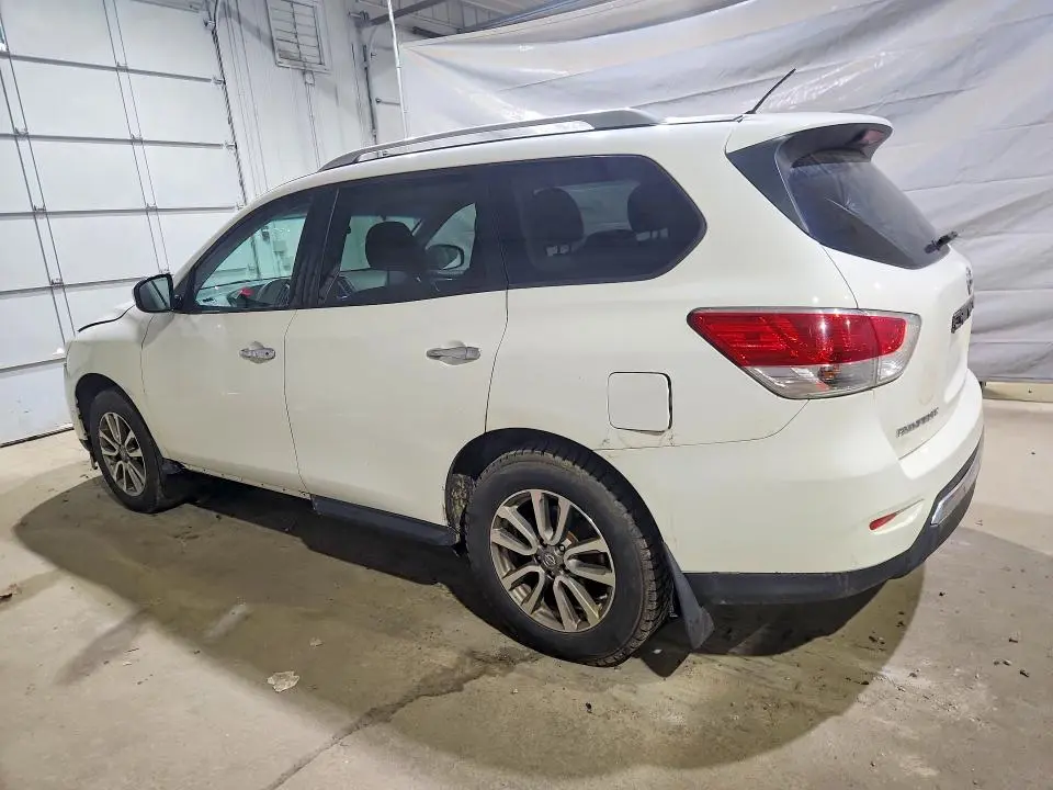 2015 NISSAN PATHFINDER S  