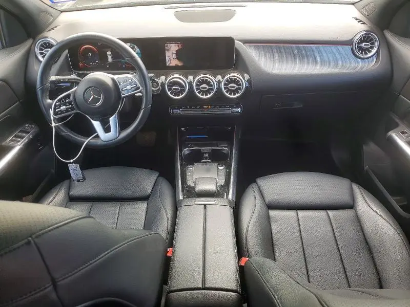 2021 MERCEDES-BENZ GLA 250  