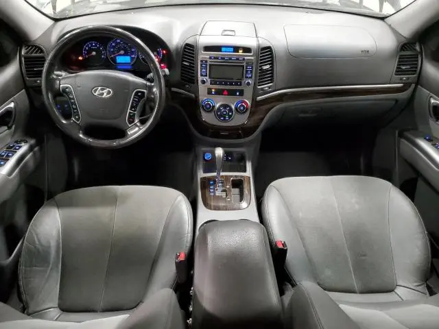 2011 HYUNDAI SANTA FE SE  