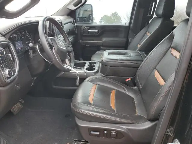 2022 GMC SIERRA K2500 AT4  