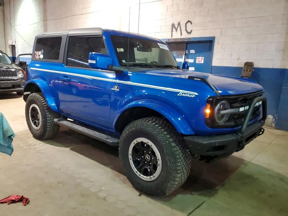 2022 FORD BRONCO BASE  