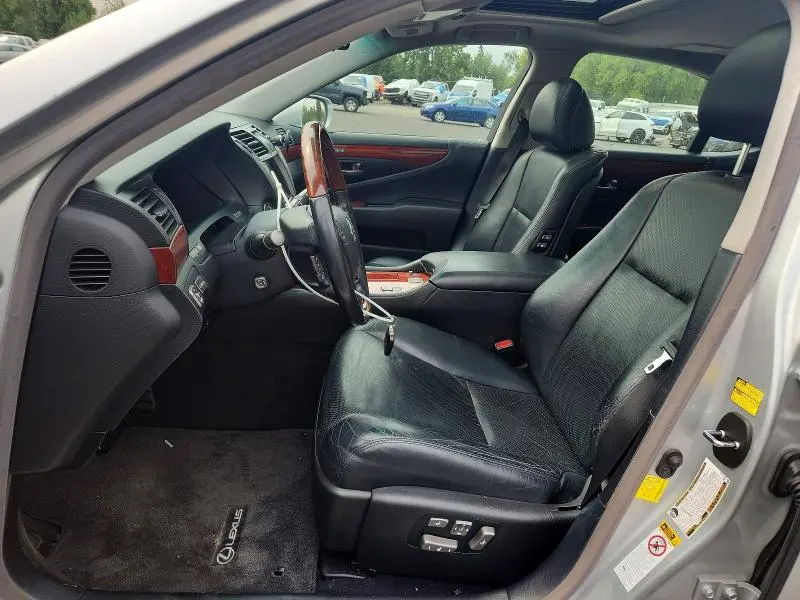 2012 LEXUS LS 460  