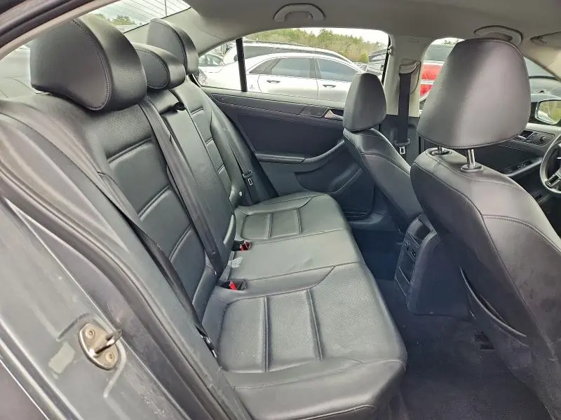 2014 VOLKSWAGEN JETTA SE  